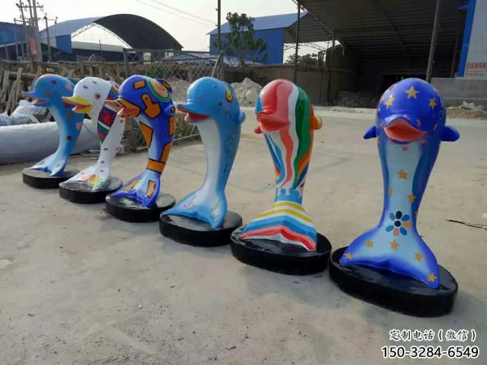仿古玻璃鋼海豚雕塑廠家 庭院彩繪雕塑 田間小品 仿古玻璃鋼海豚雕塑廠家 庭院彩繪雕塑 田間小品