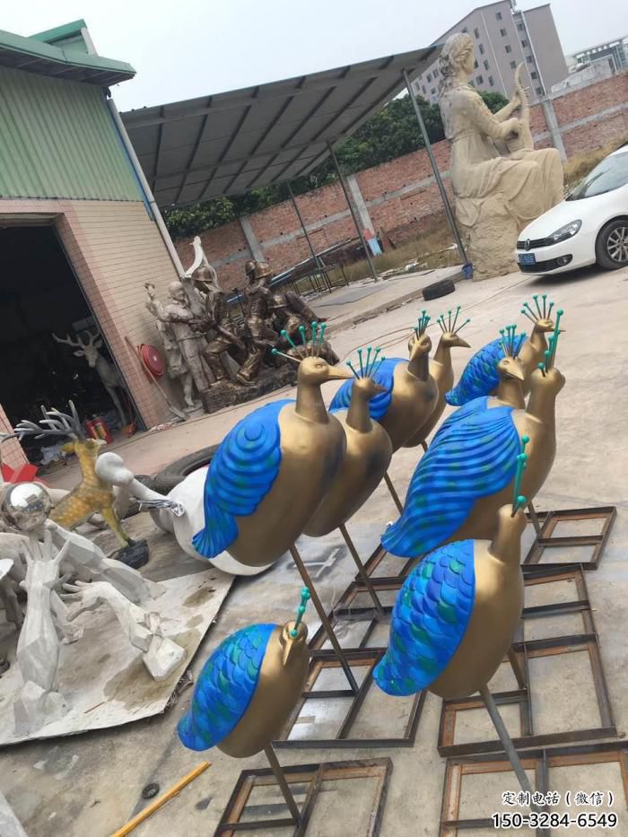 風(fēng)景區(qū)玻璃鋼孔雀雕塑 售樓處廣場雕塑 仿古擺件 風(fēng)景區(qū)玻璃鋼孔雀雕塑 售樓處廣場雕塑 仿古擺件
