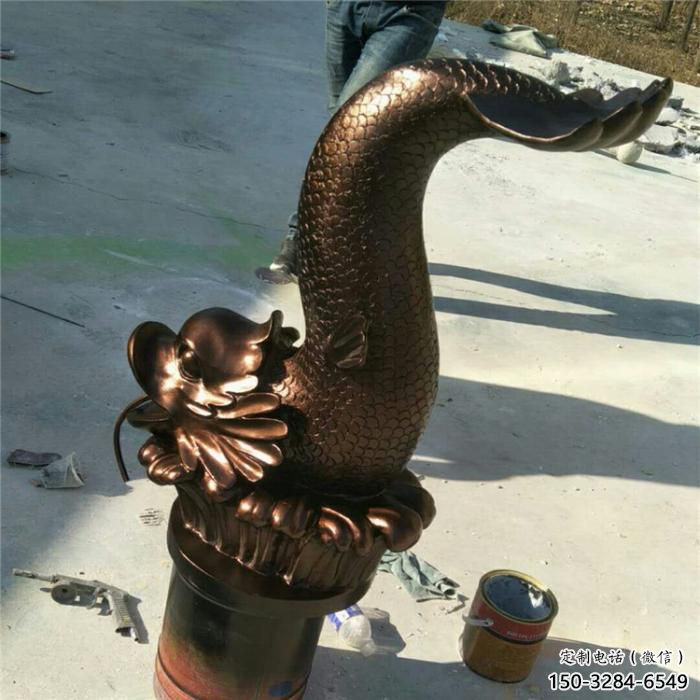 古銅色金魚銅雕塑 大型城市雕塑 商業街擺件 古銅色金魚銅雕塑 大型城市雕塑 商業街擺件