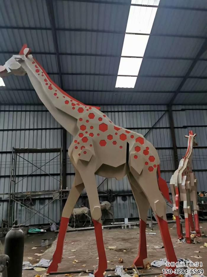 不銹鋼長頸鹿雕塑,異形幾何動物,售樓處小區擺件 (5) 不銹鋼長頸鹿雕塑,異形幾何動物,售樓處小區擺件 (5)