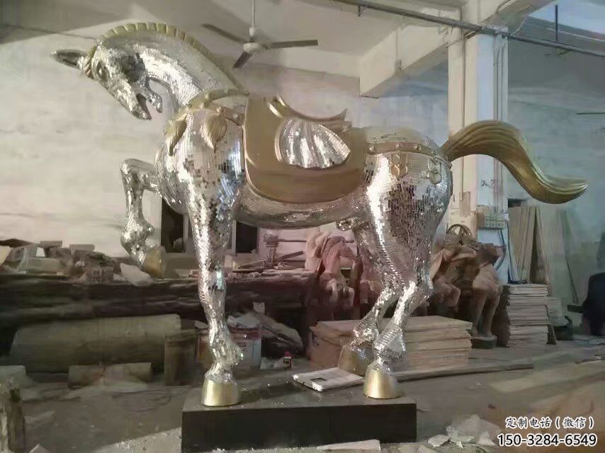 生產奔馬雕塑,鏡面工藝,仿真動物小品 生產奔馬雕塑,鏡面工藝,仿真動物小品