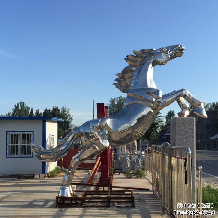 抽象奔馬雕塑，城市動物擺件，廣場小品