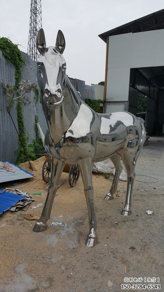 景區戰馬雕塑,動物主題,彩繪工藝 景區戰馬雕塑,動物主題,彩繪工藝