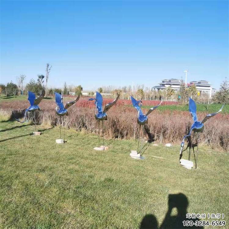 廣場白鶴雕塑 公園仿真雕塑 抽象擺件 廣場白鶴雕塑 公園仿真雕塑 抽象擺件
