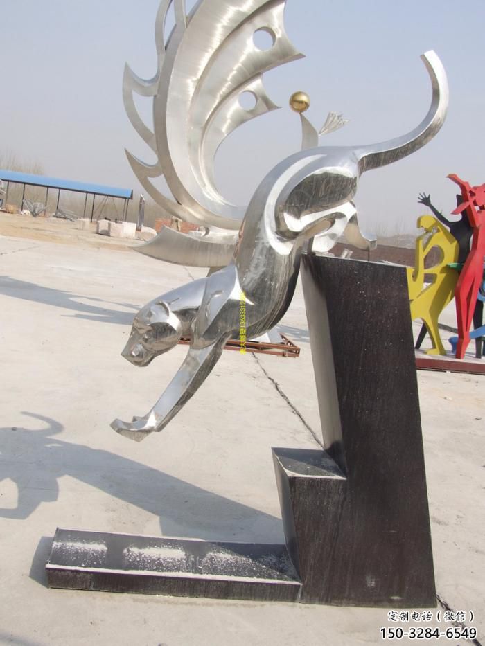 公園獵豹雕塑，噴砂發(fā)光雕塑，鍛造工藝