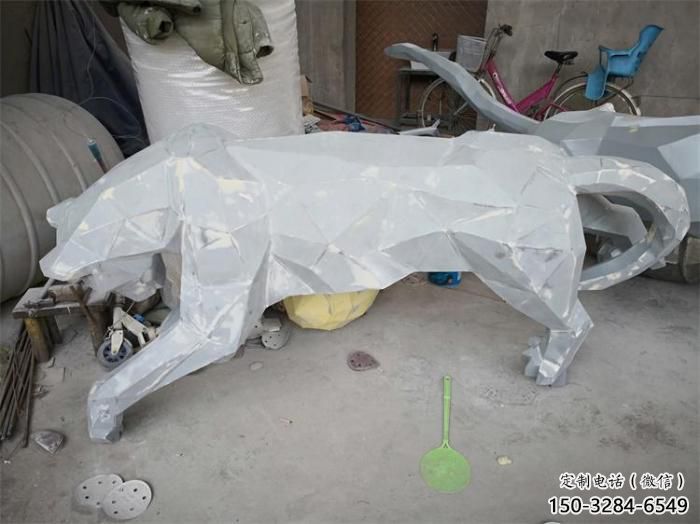 街道獵豹雕塑,鍛造動物雕塑,古銅效果 街道獵豹雕塑,鍛造動物雕塑,古銅效果