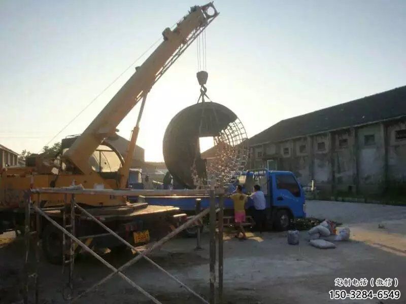 戶外銅錢雕塑,仿古鑄銅雕塑,烤漆工藝 戶外銅錢雕塑,仿古鑄銅雕塑,烤漆工藝