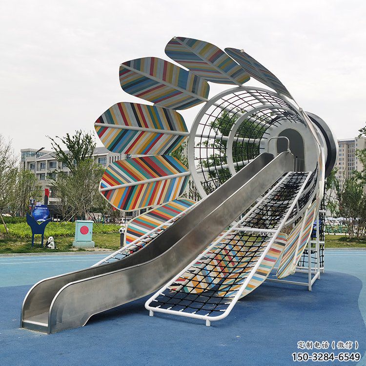 大門口羽毛球雕塑 發(fā)光公園小品 仿真雕塑 大門口羽毛球雕塑 發(fā)光公園小品 仿真雕塑