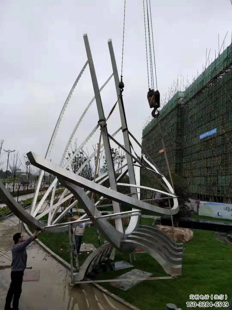 船艇雕塑 歐式步行街小品 大型商場雕塑 船艇雕塑 歐式步行街小品 大型商場雕塑