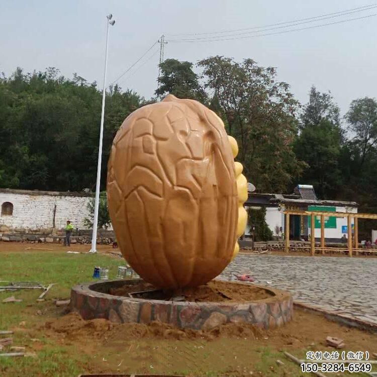噴漆核桃雕塑 中式村口農(nóng)作物雕塑 草地雕塑 噴漆核桃雕塑 中式村口農(nóng)作物雕塑 草地雕塑