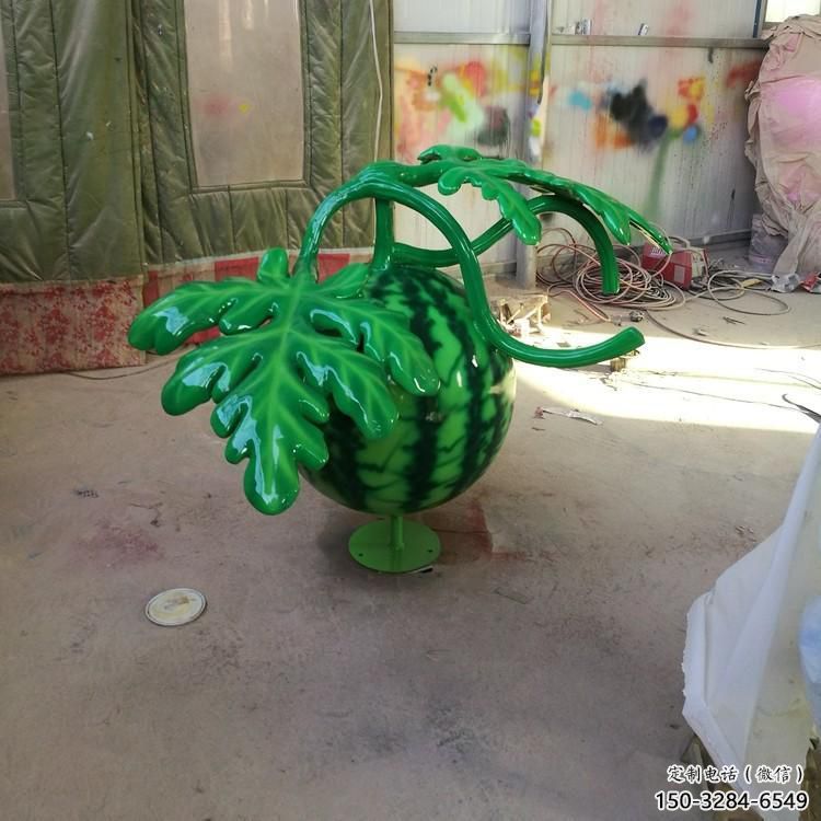 園林西瓜雕塑 大型果蔬雕塑 中式水果雕塑 園林西瓜雕塑 大型果蔬雕塑 中式水果雕塑