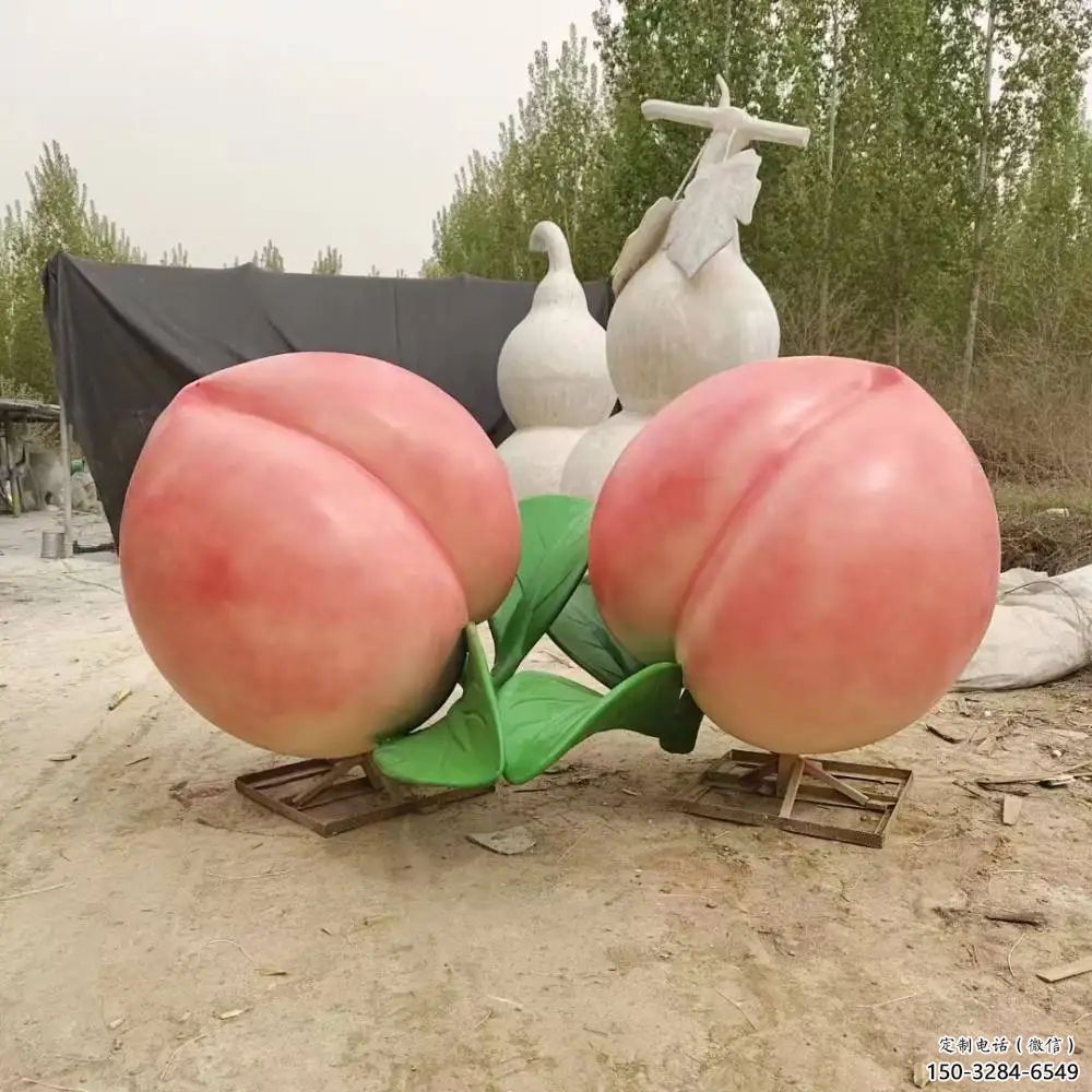 草地桃子雕塑 現代校園果蔬雕塑 大型水果雕塑 草地桃子雕塑 現代校園果蔬雕塑 大型水果雕塑