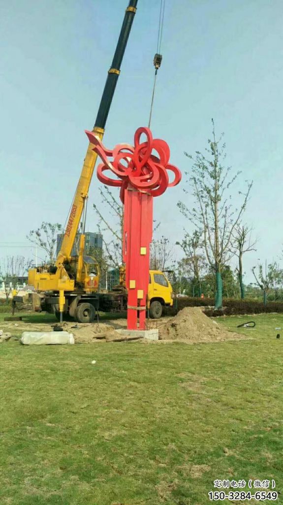 庭院中國結雕塑 公園草雕塑 鍛造文化雕塑 庭院中國結雕塑 公園草雕塑 鍛造文化雕塑