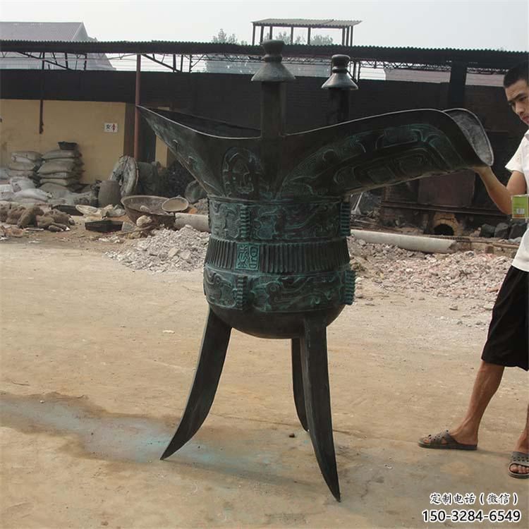 房地產(chǎn)酒杯雕塑 現(xiàn)代杯子雕塑 幾何酒杯子雕塑 房地產(chǎn)酒杯雕塑 現(xiàn)代杯子雕塑 幾何酒杯子雕塑