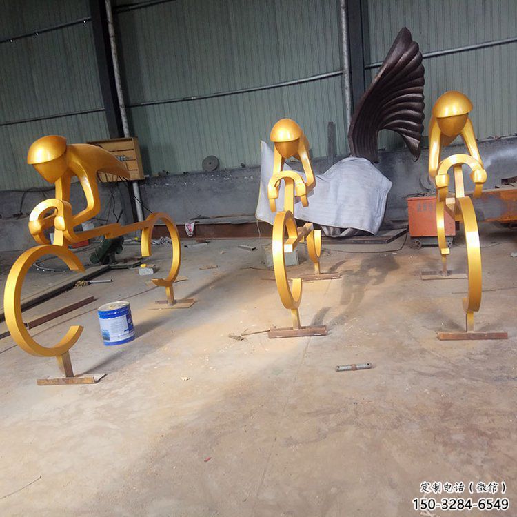 仿古賽車雕塑 騰飛賽車人雕塑 房地產(chǎn)體育雕塑 仿古賽車雕塑 騰飛賽車人雕塑 房地產(chǎn)體育雕塑