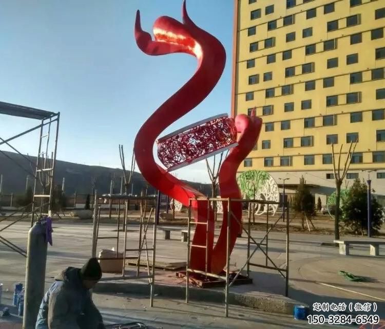 彩繪戰(zhàn)鼓雕塑 景觀民族雕塑 街頭喜慶雕塑 彩繪戰(zhàn)鼓雕塑 景觀民族雕塑 街頭喜慶雕塑