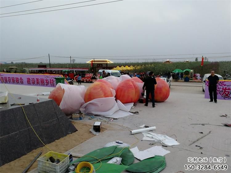 園林果籃雕塑展品,公園小品,桃子果籃雕塑生產(chǎn)商 園林果籃雕塑展品,公園小品,桃子果籃雕塑生產(chǎn)商