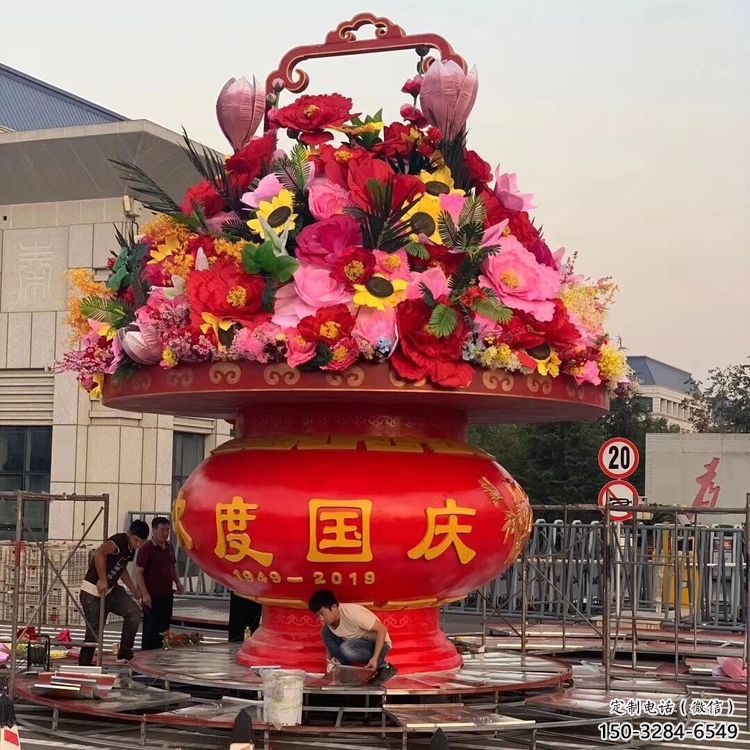 軟裝花籃雕塑提供，金屬構件，景區花籃雕塑優價