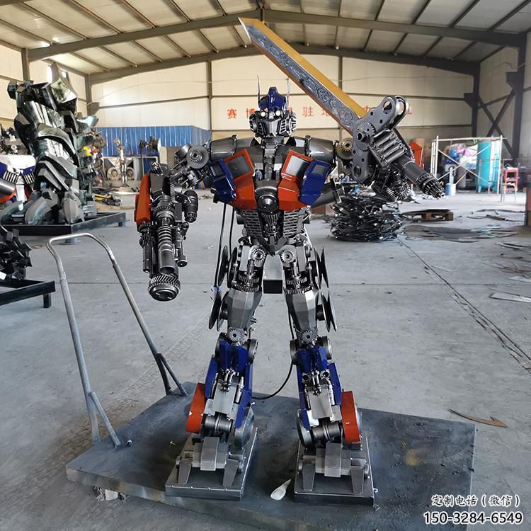 奧特曼版擎天柱雕塑 奧特曼版擎天柱雕塑