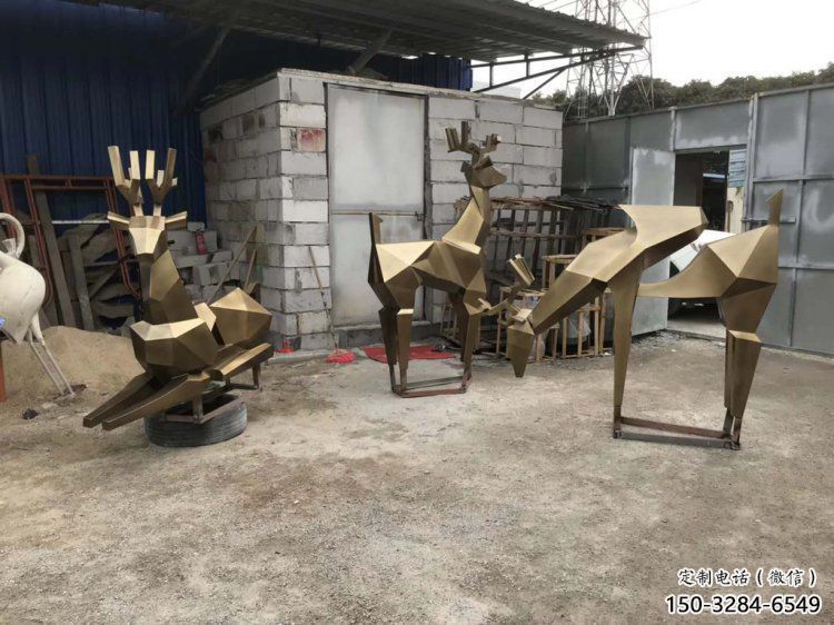 金屬小鹿雕塑批發(fā),街頭藝術(shù),公園抽象銅鹿雕塑展品 金屬小鹿雕塑批發(fā),街頭藝術(shù),公園抽象銅鹿雕塑展品