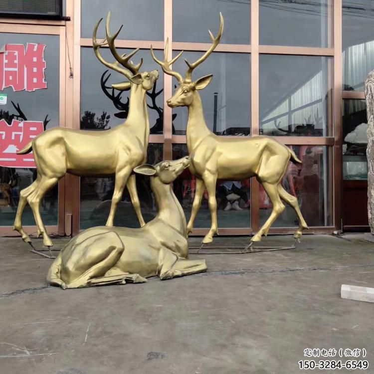 小區(qū)馴鹿雕塑,動(dòng)物軟裝雕塑,抽象效果 小區(qū)馴鹿雕塑,動(dòng)物軟裝雕塑,抽象效果