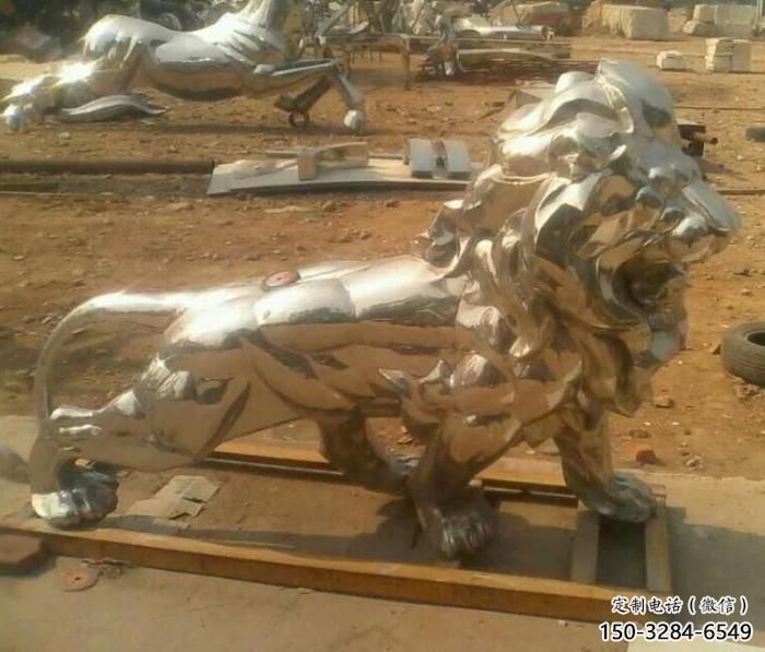 仿真獅子雕塑制作，園林裝飾，建筑不銹鋼獅子雕塑生產