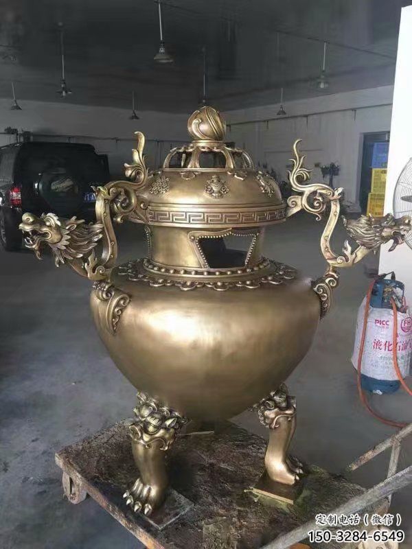 雕龍博山爐銅雕塑 雕龍博山爐銅雕塑