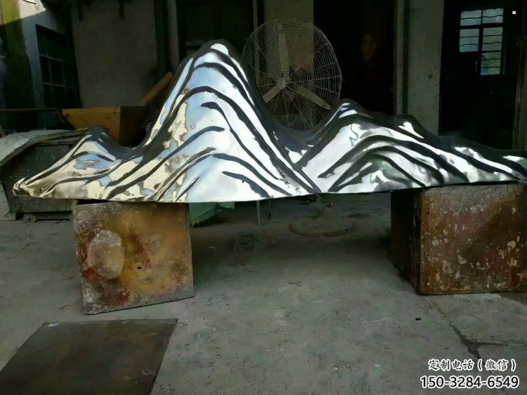 小區假山雕塑,拉絲景觀雕塑,抽象效果 小區假山雕塑,拉絲景觀雕塑,抽象效果