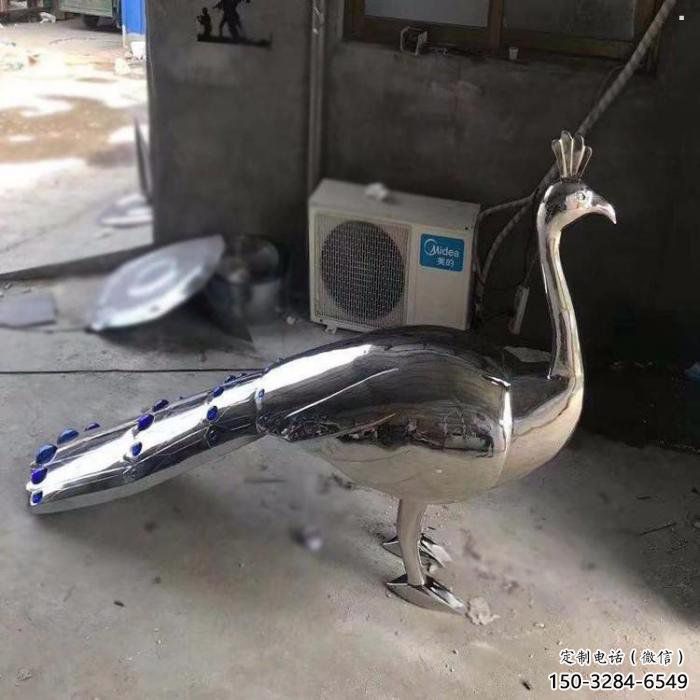 孔雀雕塑廠家定價，拋光工藝，不銹鋼孔雀雕塑制作廠家
