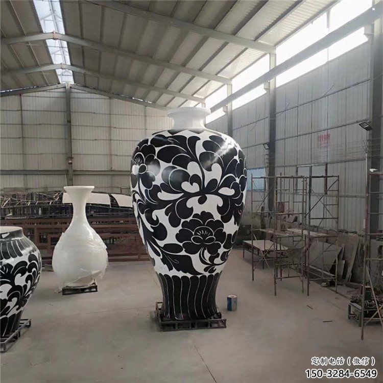 花瓶雕塑提供，美陳雕塑，玻璃鋼花瓶雕塑承接