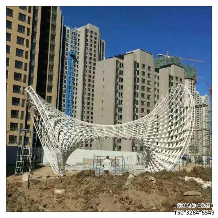 花瓶雕塑標(biāo)準(zhǔn),彩鋼制作,鏤空花瓶雕塑優(yōu)價(jià) 花瓶雕塑標(biāo)準(zhǔn),彩鋼制作,鏤空花瓶雕塑優(yōu)價(jià)