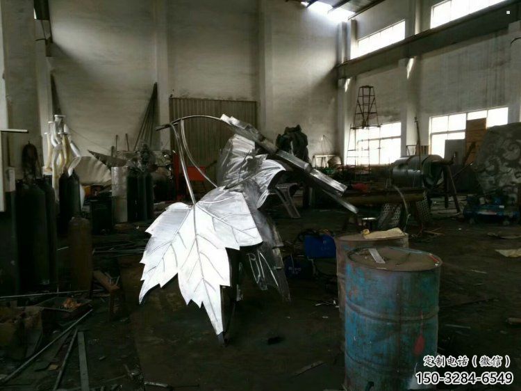 楓葉雕塑承接,城市裝飾,大型不銹鋼楓葉雕塑廠家 楓葉雕塑承接,城市裝飾,大型不銹鋼楓葉雕塑廠家