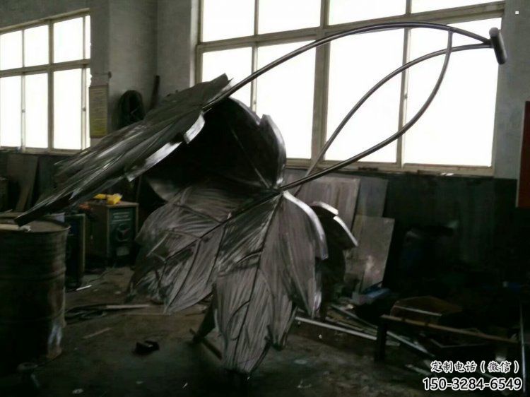 楓葉雕塑服務商,噴泉雕塑,不銹鋼楓葉雕塑訂做廠家 楓葉雕塑服務商,噴泉雕塑,不銹鋼楓葉雕塑訂做廠家