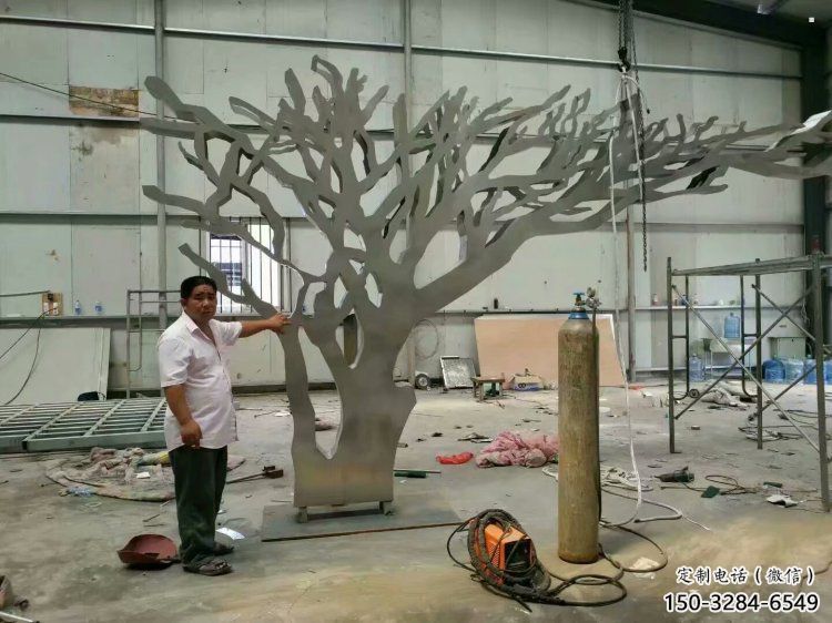 抽象鏤空樹雕塑,小區雕塑,鏤空剪紙樹雕塑廠家 抽象鏤空樹雕塑,小區雕塑,鏤空剪紙樹雕塑廠家