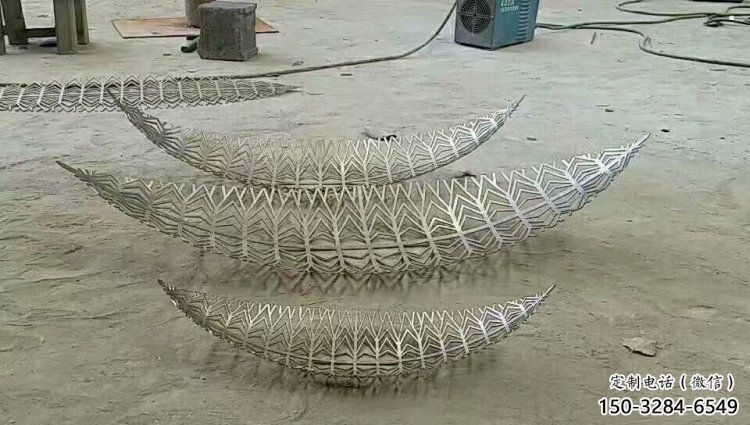 鏤空樹(shù)葉雕塑生產(chǎn),戶外擺放,鏡面鏤空樹(shù)葉雕塑精選 鏤空樹(shù)葉雕塑生產(chǎn),戶外擺放,鏡面鏤空樹(shù)葉雕塑精選