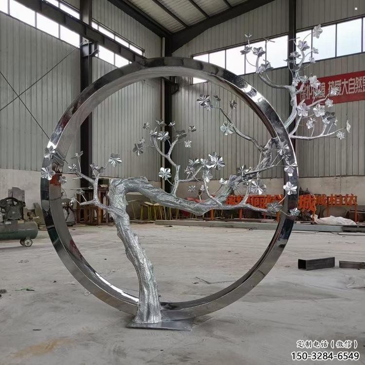 梅花樹雕塑制造,城區(qū)小品,不銹鋼梅花樹雕塑提供 梅花樹雕塑制造,城區(qū)小品,不銹鋼梅花樹雕塑提供