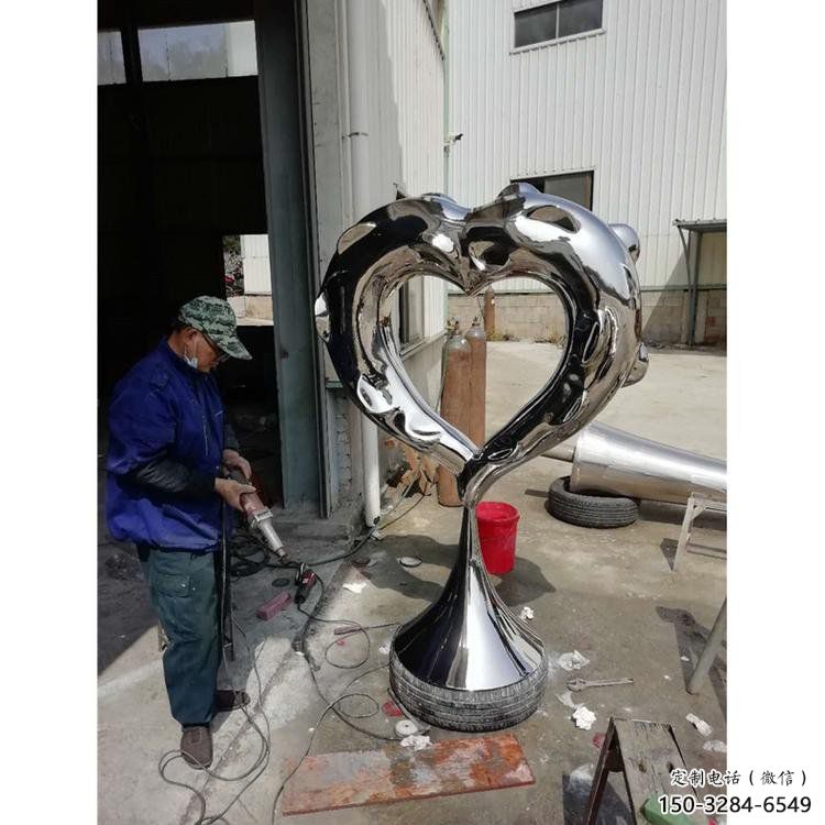 心形雕塑工廠選用,街道標識,景觀鏡面心形雕塑批發 心形雕塑工廠選用,街道標識,景觀鏡面心形雕塑批發