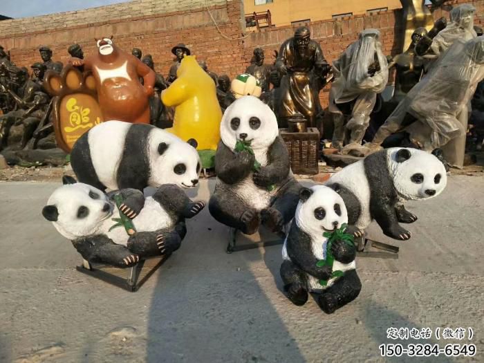 景觀熊貓雕塑選定,美陳雕塑,現(xiàn)代藝術(shù)彩繪熊貓雕塑廠家 景觀熊貓雕塑選定,美陳雕塑,現(xiàn)代藝術(shù)彩繪熊貓雕塑廠家