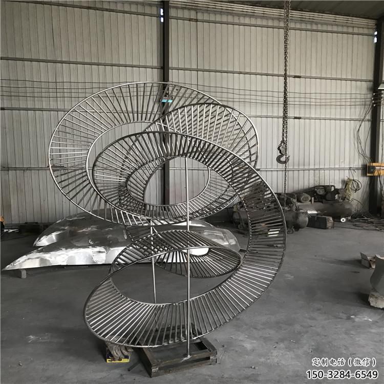 圓環(huán)雕塑批發(fā),靜態(tài)雕塑,主題鏤空圓環(huán)雕塑標(biāo)準(zhǔn) 圓環(huán)雕塑批發(fā),靜態(tài)雕塑,主題鏤空圓環(huán)雕塑標(biāo)準(zhǔn)