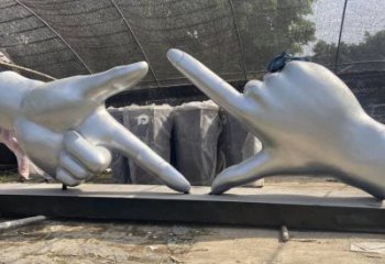 剪刀手雕塑供求，美陳雕塑，不銹鋼剪刀手雕塑制造