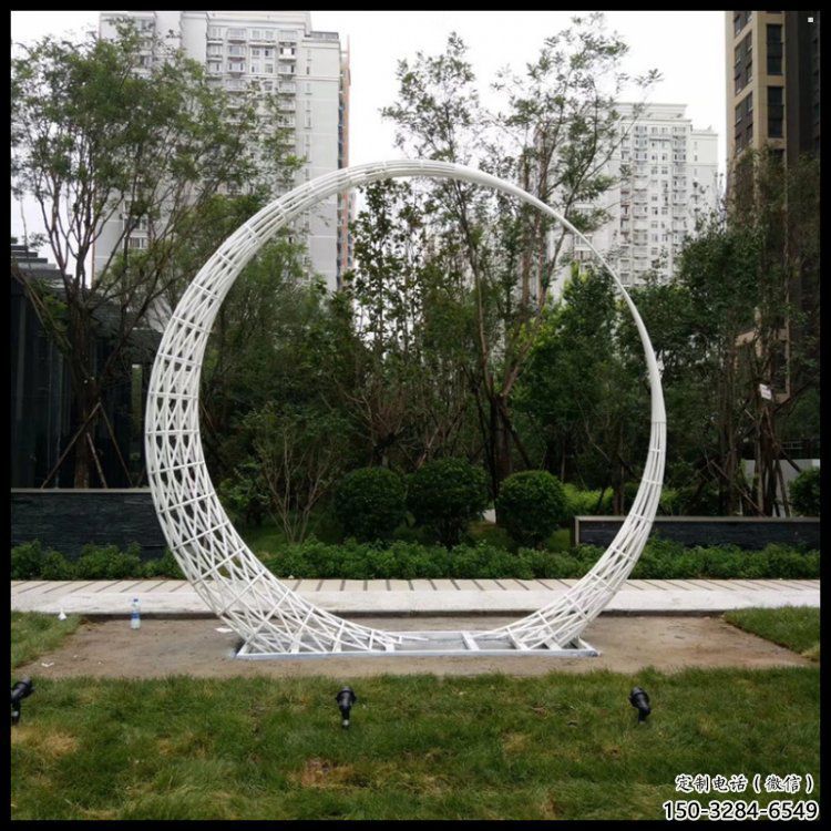 月牙雕塑制造,歐式風(fēng)格,鏤空月牙雕塑廠家定價 月牙雕塑制造,歐式風(fēng)格,鏤空月牙雕塑廠家定價