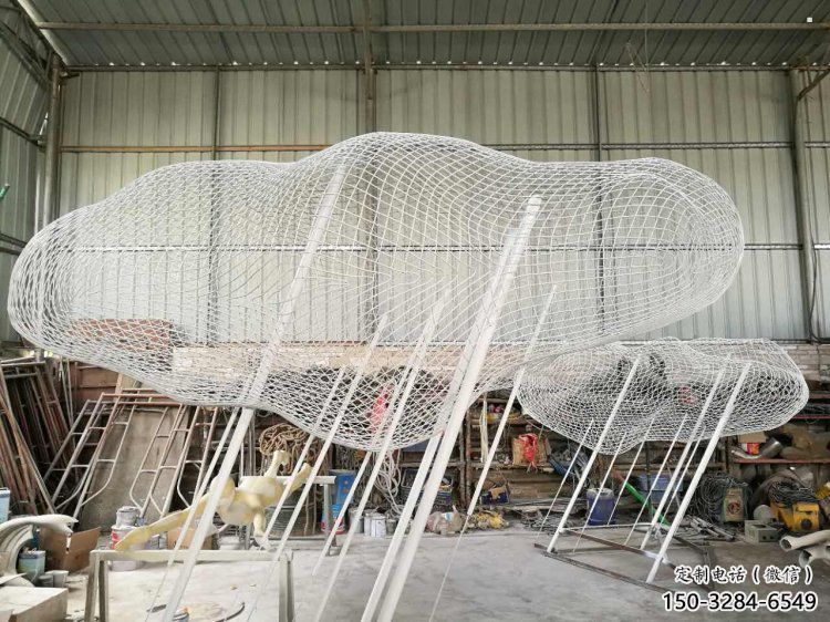 鏤空云朵雕塑,編織工藝制作,金屬景觀雕塑 鏤空云朵雕塑,編織工藝制作,金屬景觀雕塑