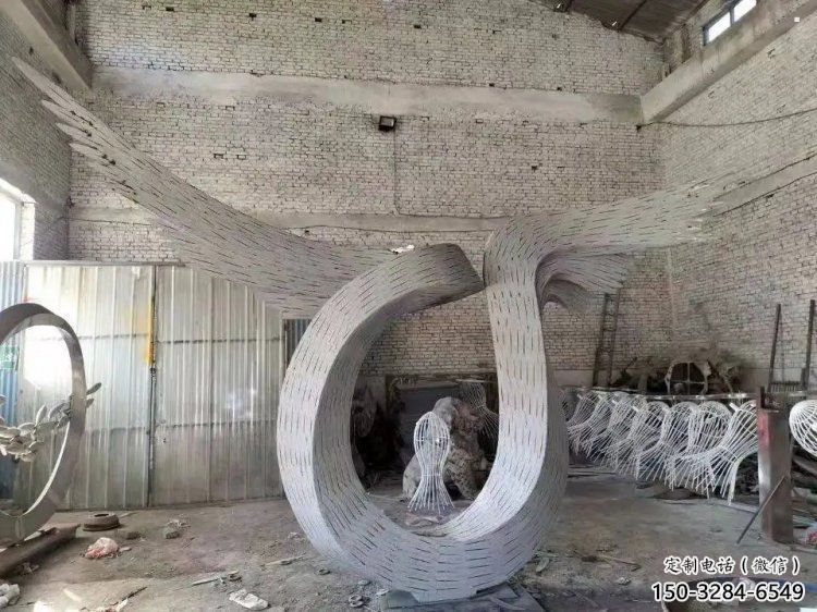 鳥翅雕塑承接,鍛造工藝,不銹鋼鳥翅雕塑訂做 鳥翅雕塑承接,鍛造工藝,不銹鋼鳥翅雕塑訂做