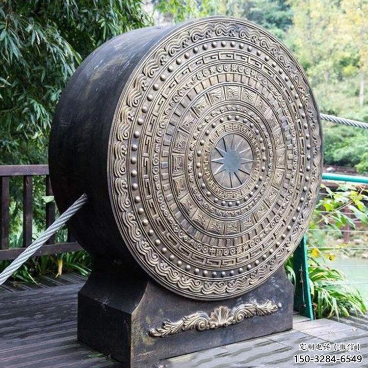 銅鼓雕塑預(yù)定,小區(qū)擺件,銅鼓雕塑主題精品 銅鼓雕塑預(yù)定,小區(qū)擺件,銅鼓雕塑主題精品