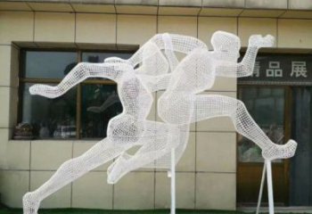 揚(yáng)州鏤空跨欄雕塑制造商，透雕雕塑，鐵藝體育人物雕塑供給
