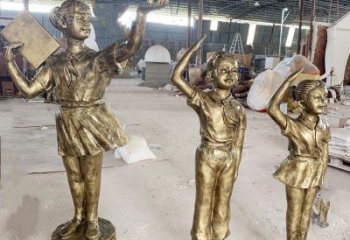 日喀則學(xué)生少先隊(duì)員雕塑